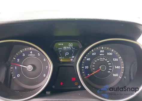 2013 Hyundai Elantra Gls/Limited z USA, uszkodzony, nr VIN 5NPDH4AE4DH234033